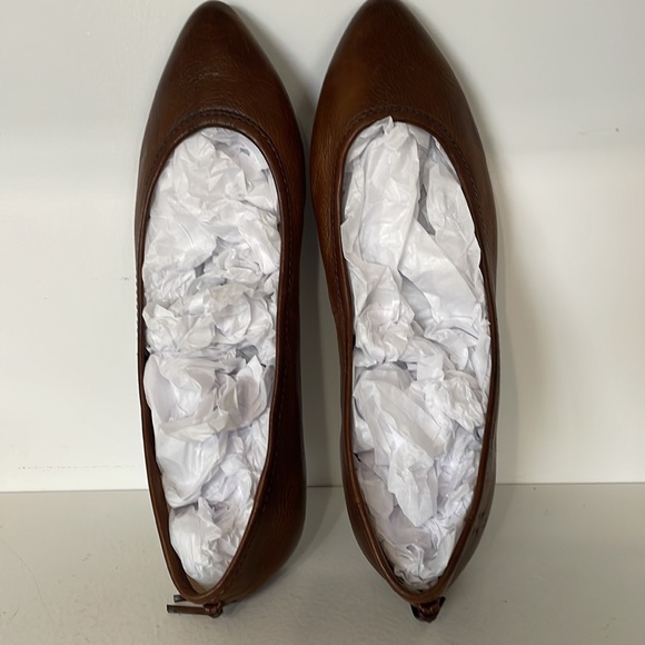 Frye Leather Ballet Flats Women’s Size 8 Medium Regina Cognac Brown Pointed Toe - Picture 3 of 11